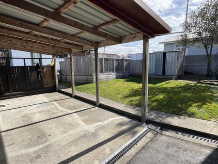 Complete on Denbigh Street - utilities included! - Photo 4