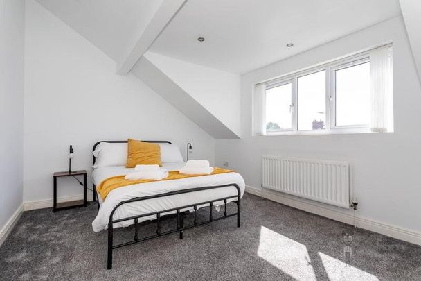 346a Beersbridge Road, Belfast, BT5 5DY - Photo 1