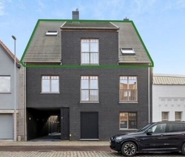 Appartement te huur in Roeselare voor € 850 met 2 slaapkamers - Photo 1