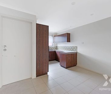 Spacious Two-Bedroom Gem in Prime Box Hill Location! - Photo 2
