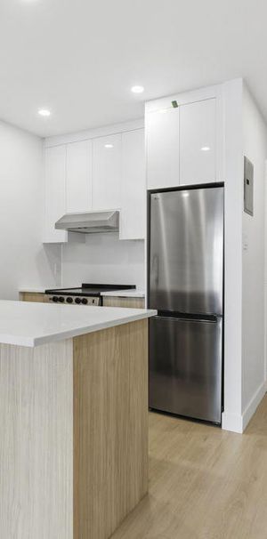31/2 Moderne Avec équipements - Photo 1