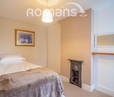 4 bedroom terraced house to rent - Photo 5