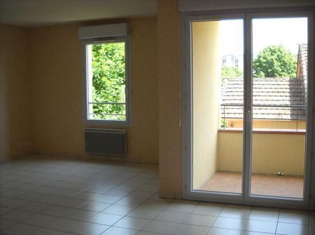 Location - Appartement - 3 pièces - 66.10 m² - montauban - Photo 3