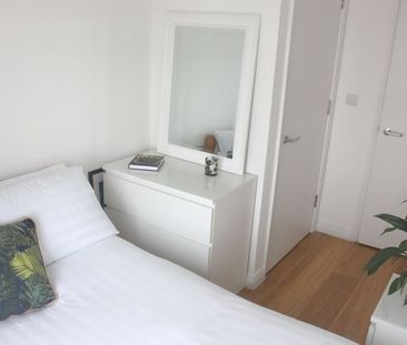 Room in a Shared Flat, Cresset Road, E9 - Photo 4