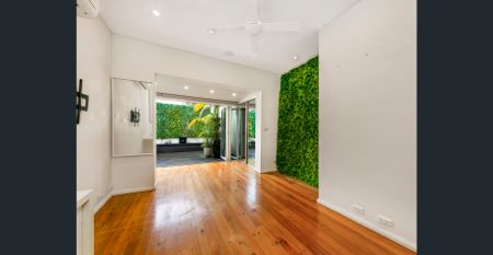 Ultimate city fringe lifestyle - Photo 3