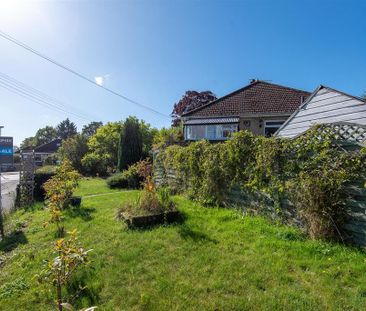 2 bedroom semi-detached bungalow to rent - Photo 4