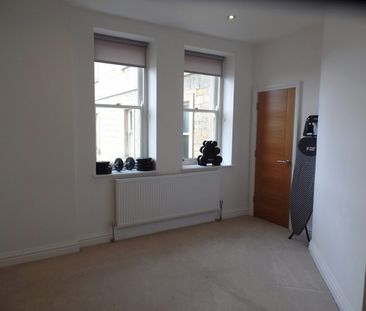 Caistor Drive, Lincoln, LN4 - Photo 1