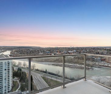 Spectacular Penthouse W/ Breathtaking Views In The Heart Of The West End. - Photo 3