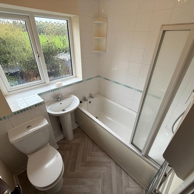 3 bedroom terraced house to rent - Photo 1