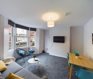 6 bedroom house of multiple occupation to rent - Photo 3