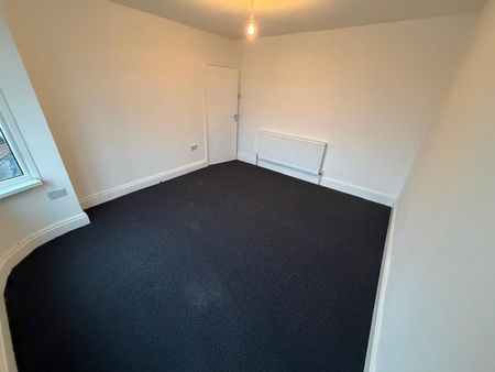 Heythrop Grove, Birmingham - Photo 5