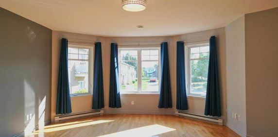 Immense 5 1/2 à deux pas de l'hôpital de Shawinigan - appartement / logement à louer - Photo 2