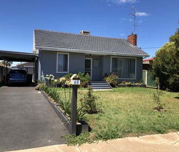 60 Grutzner Avenue, SHEPPARTON VIC 3630 - Photo 1