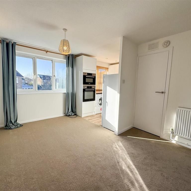 1 bedroom maisonette to rent - Photo 1