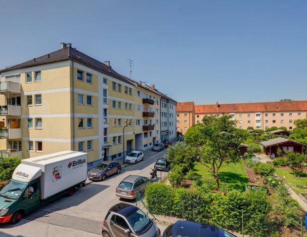 Nicely furnished 2-room apartment near Laimer Platz - Photo 1