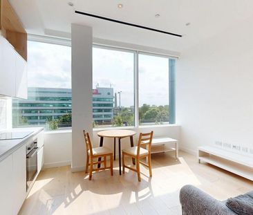 1 bedroom flat to rent - Photo 2