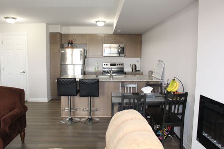 For Lease - 135 WALLEYE Private, Barrhaven, Ontario - Photo 4