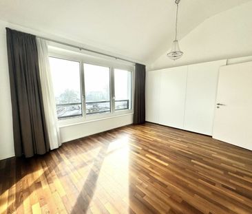 4.5-room penthouse apartment in Tuggen - Photo 3