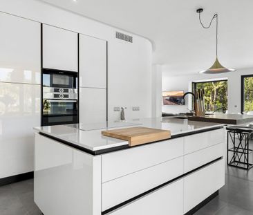Detached Villa · Las Chapas - Photo 2