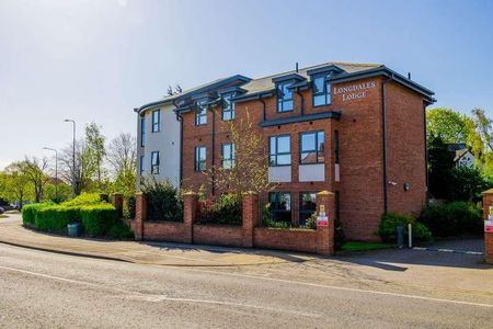 All Ensuite // Lincoln Bishop // Bed // Jun, LN2 - Photo 5