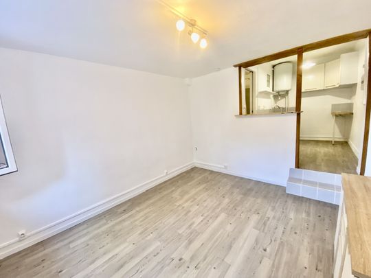 AU COEUR DE LA GARE Studio - Photo 1