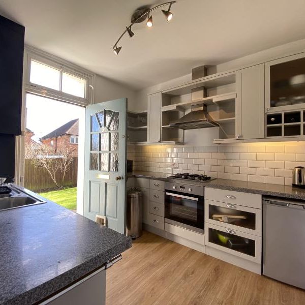 The Grange, Guildford - 1 bedroomProperty for lettings - Seymours - Photo 1