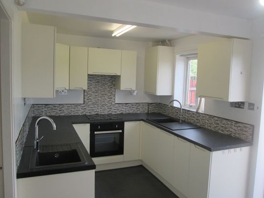 2 Bed Semi-Detached House, The Bails, M7 - Photo 1