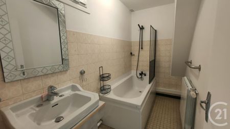 Location Appartement 2 pièces 44m² NEVERS 58000 - Photo 2