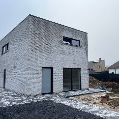 Prachtige energiezuinige nieuwbouwwoning met 3 slk op +/- 9a88ca grond in Genk - Photo 1