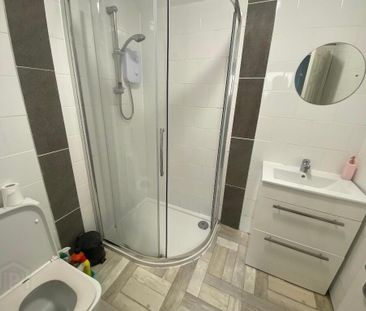 Flat 2, 11 Magdala Street, Belfast, BT7 1LG - Photo 6