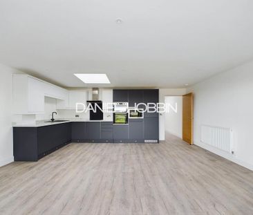 2 bedroom ground floor flat to rent - Photo 5