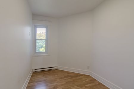 2068 Sherbrooke - Photo 3