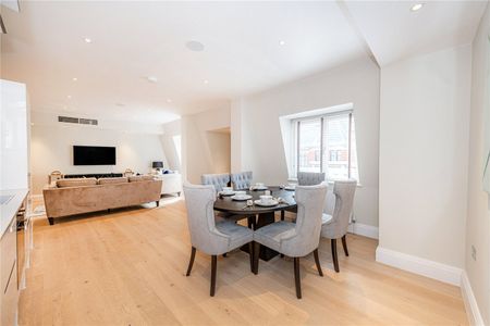 Bell Yard, WC2A - Photo 3