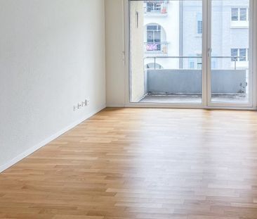 Hübsche Singelwohnung nähe Kantonsspital und Grossacker - Photo 3