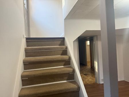 For Lease - 416 Lees Lane, Oakville, Ontario - Photo 4