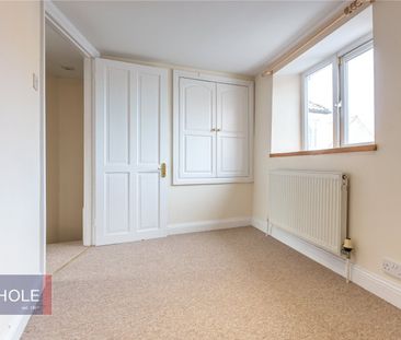 Shortwood Road, - Photo 1