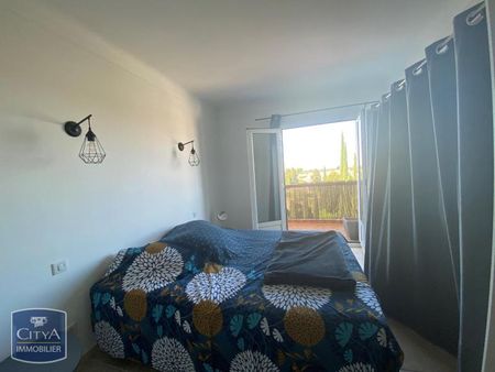 Location Appartement 3 pièces 77m² CARPENTRAS 84200 - Photo 4