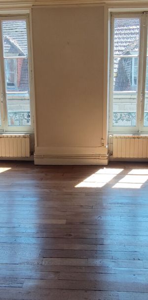 Location Appartement 2 pièces 62m² - Photo 1