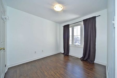 For Lease - 65 Aldonschool Court Unit# main+2nd flr, Ajax, Ontario - Photo 5
