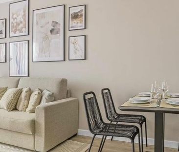 3 bedroom luxury penthouse for rent in Estepona, Spain - Photo 4