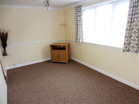 1 bedroom studio apartment to rent - Photo 3