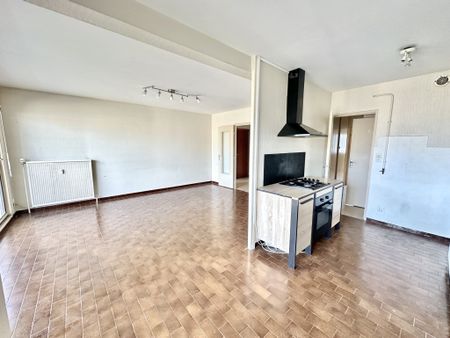 Location Appartement 4 pièces 79m² GRENOBLE 38000 - Photo 4