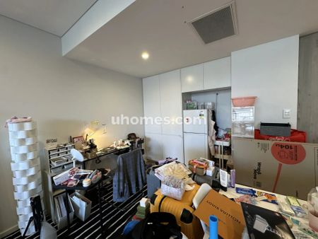 1 Bed 1 Bath - Photo 4