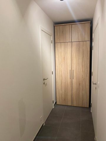 Gemeubeld appartement, rustig gelegen in Sint-Niklaas - Foto 3