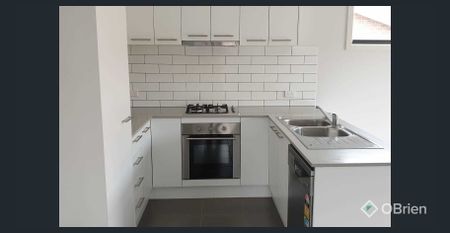 Modern Two-Bedroom Unit in a Prime Location - Photo 4