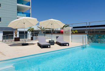 Apartment for rent on the beachfront of Arenal in Javea.