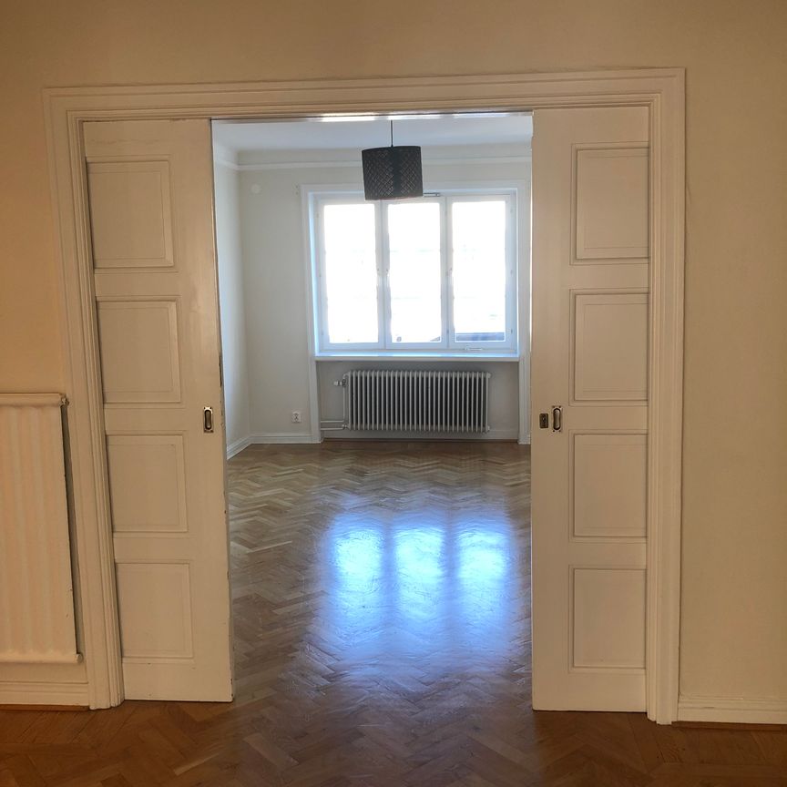 Klostergatan 15 - Photo 1