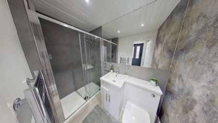 2 bedroom flat to rent - Photo 5