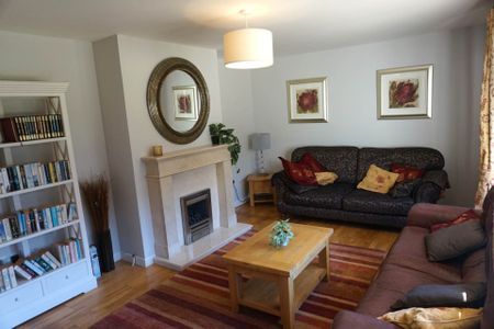 Cranny`s Lodge, Rosslare Harbour - Photo 2