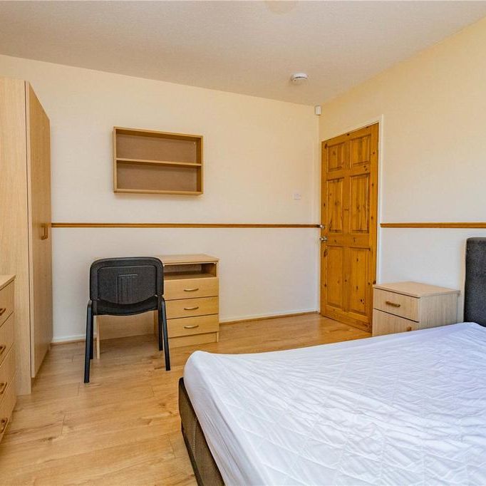 2 bedroom house to rent - Photo 1